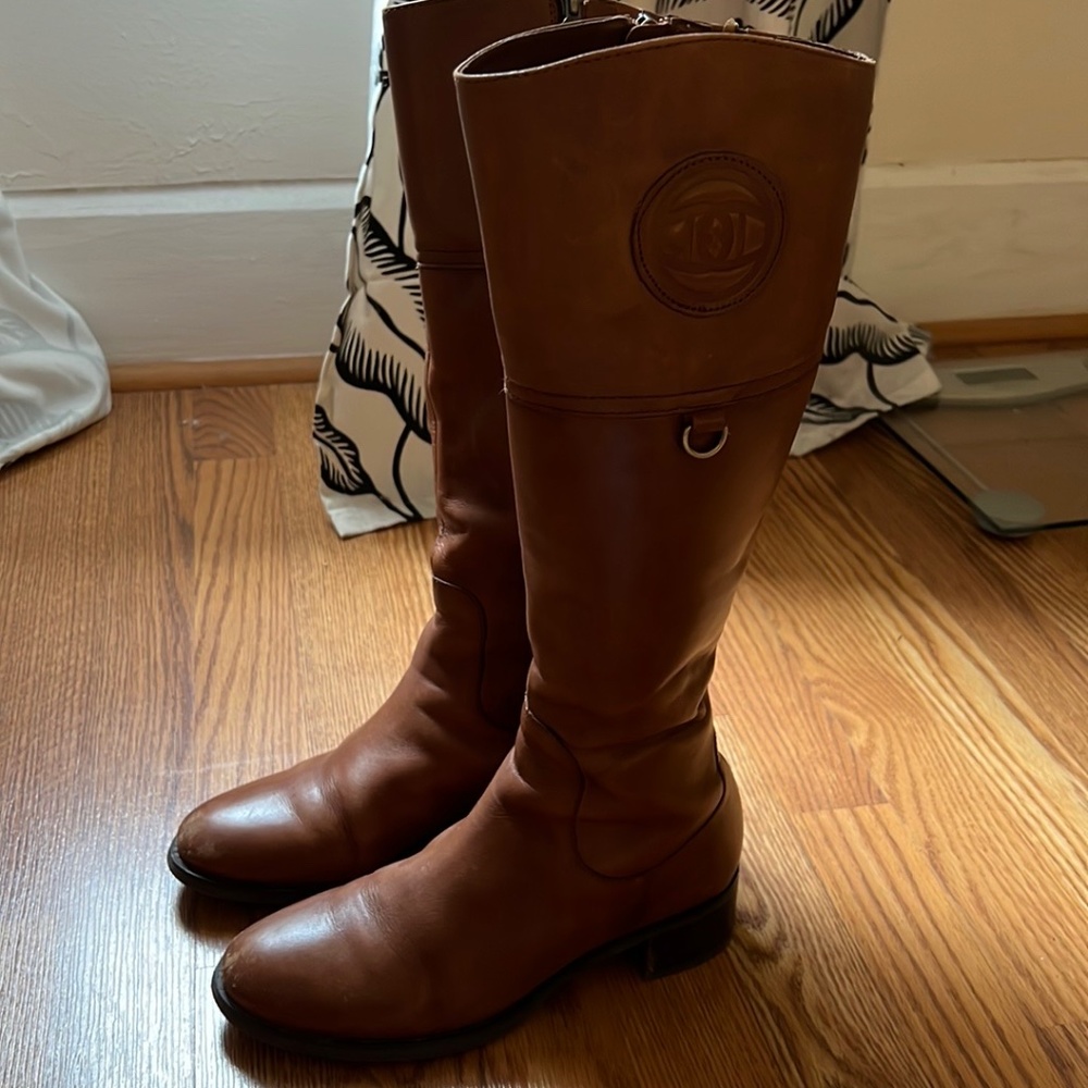 Etienne Aigner Designer Boots